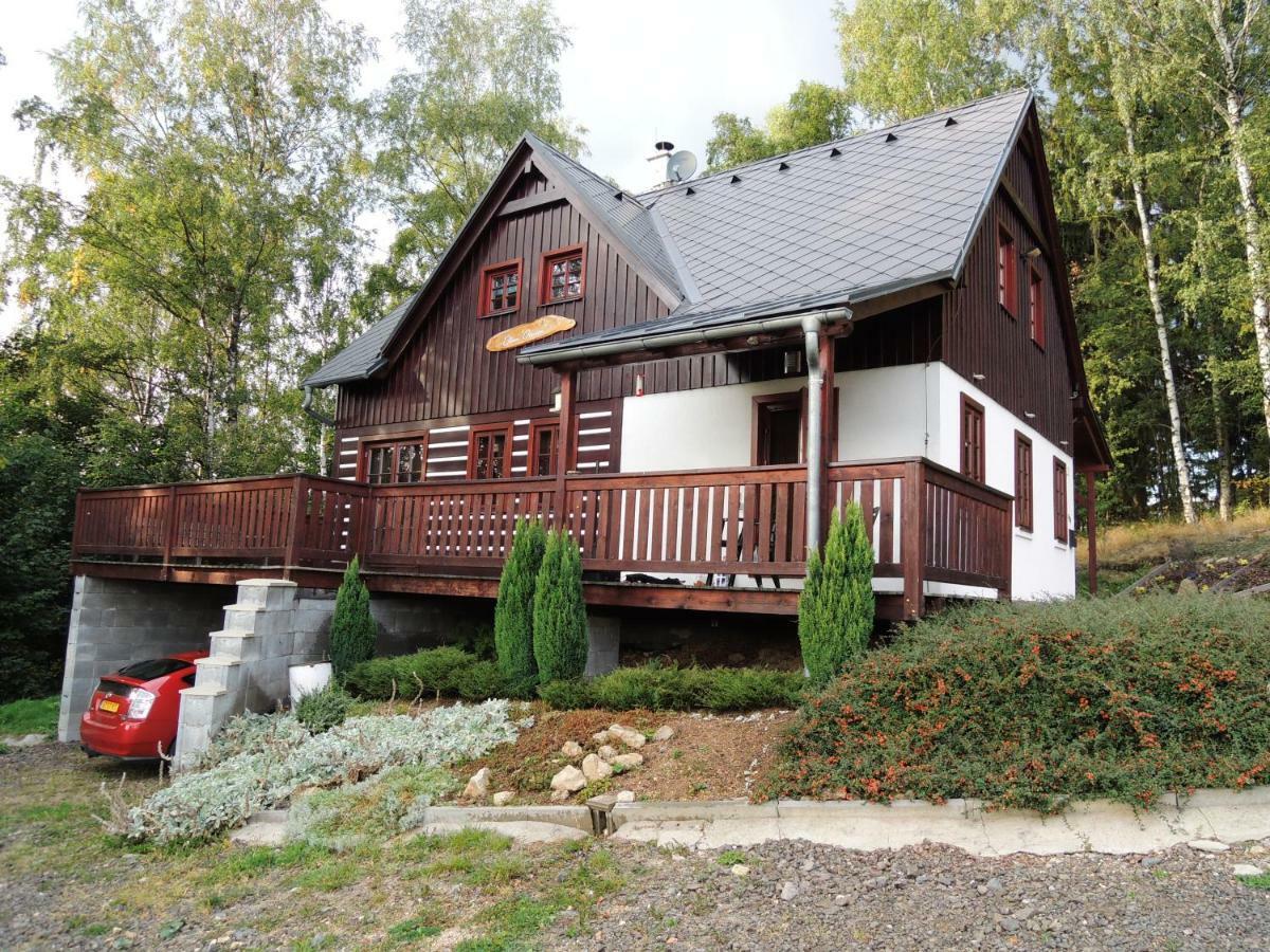 Vakantie Huis Dum Oenter Villa Lučany nad Nisou Esterno foto